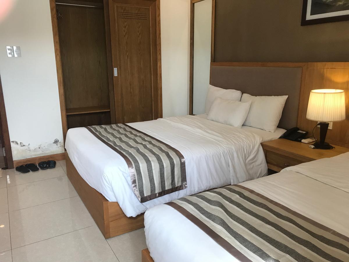 Elegant Hotel Pleiku Exterior photo